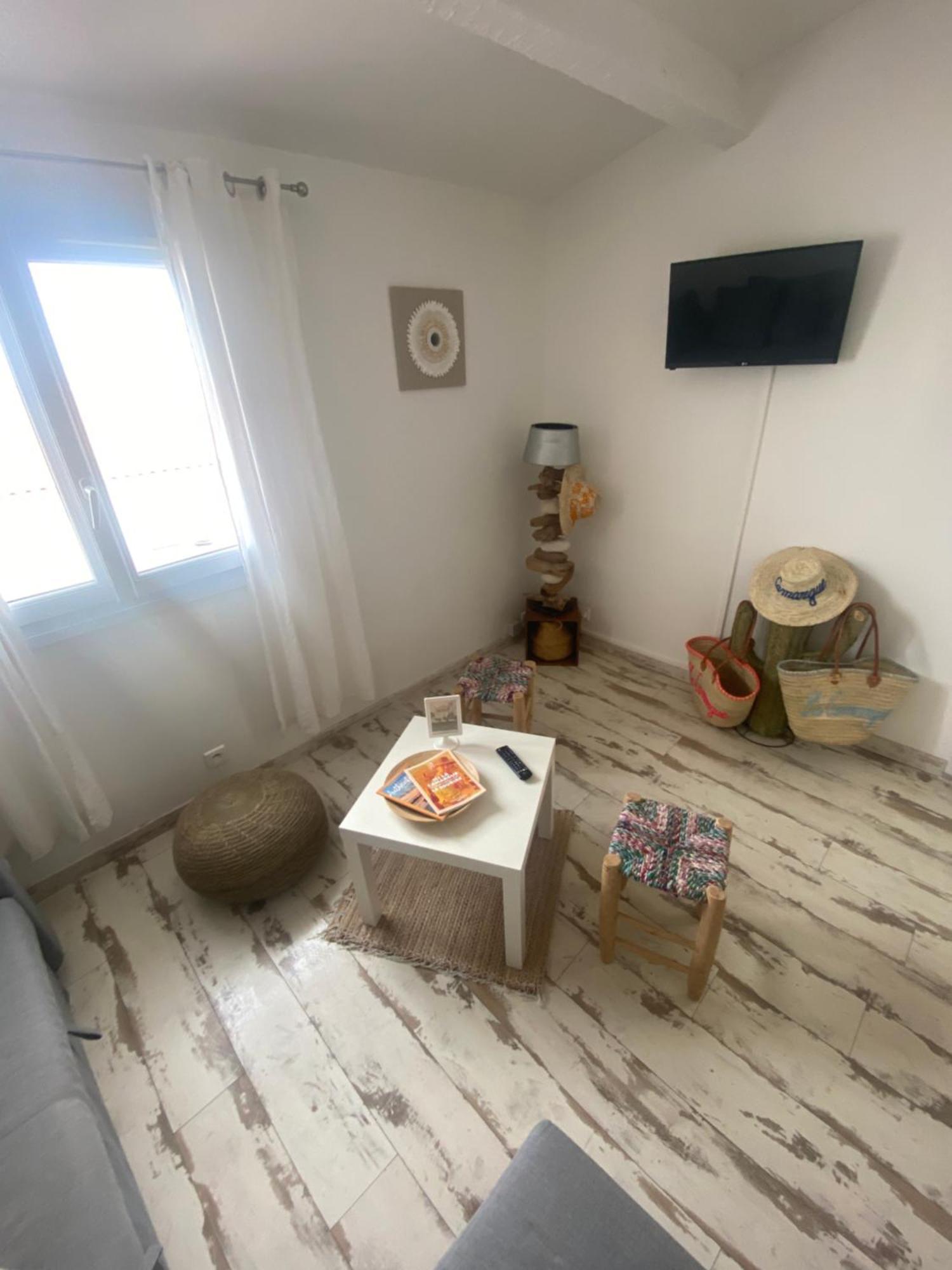 Appartement Cosy Le Boheme, A 300M Des Plages Locamargue Saintes-Maries-de-la-Mer Exterior photo